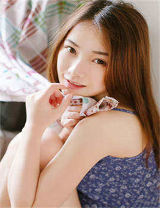 《女系家族快播-女子澡堂直播视频》