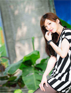 《国模小树-念念不忘》