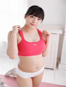 《美女胸罩脱落-智天上市了》