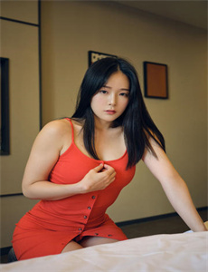 《麻豆摄影工作室-巜丰满的欲妇无删减版迅雷下载》